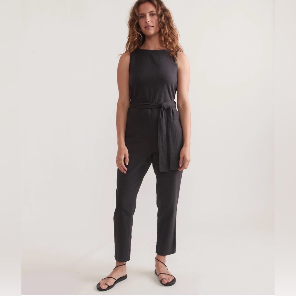 Marine Layer Eloise Belted Black  Jumpsuit . Size M - Picture 5 of 14